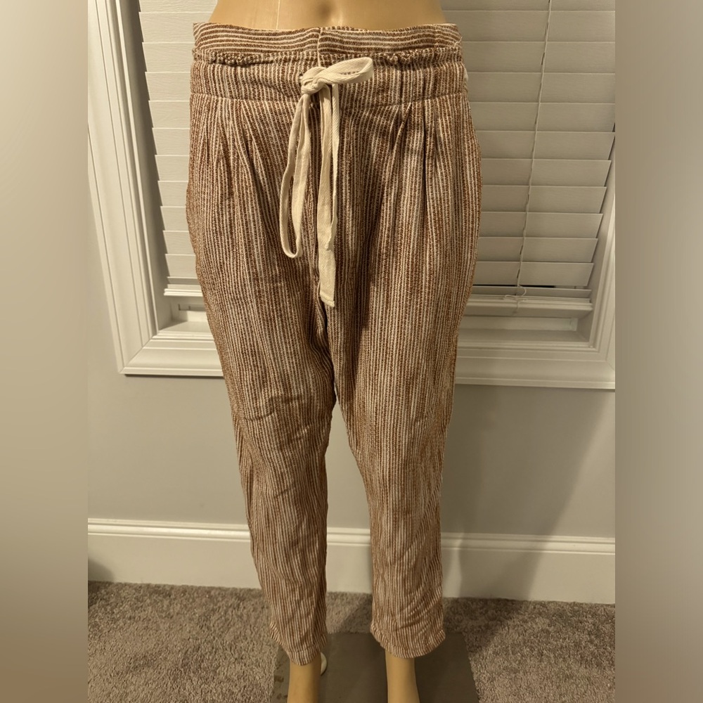Great Free People size 6 brown cream stripe high rise Caraway tie pants NWT